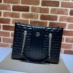GG MARMONT MEDIUM TOTE BAG — Gucci handbag detail view 2