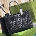 GG MARMONT LARGE TOTE BAG — Gucci handbag detail view 2