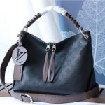 Louis Vuitton BEAUBOURG HOBO MM — Louis Vuitton handbag detail view 2