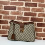 GUCCI PADLOCK GG MEDIUM SHOULDER BAG - Image 2