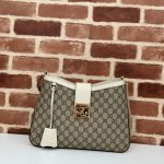 GUCCI PADLOCK GG MEDIUM SHOULDER BAG - Image 2