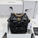 CHANEL 19 BACKPACK - Image 2