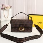 Fendi Baguette - Image 2