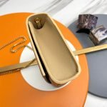 KATE MEDIUM CHAIN BAG IN GRAIN DE POUDRE EMBOSSED LEATHER — Saint Laurent handbag detail view 3