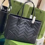 GG MARMONT LARGE TOTE BAG — Gucci handbag detail view 3
