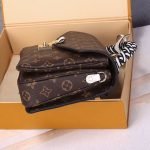 Louis Vuitton Pochette Metis Handbag - Image 3