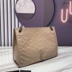 YSL NIKI SHOPPING IN VINTAGE LEATHER — Saint Laurent handbag detail view 3