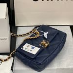 CHANEL 19 HANDBAG - Image 3