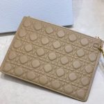 Large Dior Caro Daily Pouch(HIGH-END GRADE) — Dior handbag detail view 4