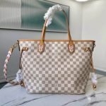 Louis Vuitton Neverfull MM - Image 4