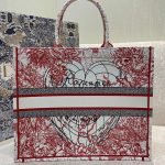 DIORAMOUR DIOR BOOK TOTE — Dior handbag detail view 4