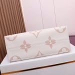 Louis Vuitton OnTheGo PM - Image 5