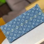 Louis Vuitton OnTheGo MM - Image 5
