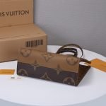 LV ONTHEGO MM - Image 5
