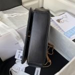 CHANEL FLAP BAG - Image 5