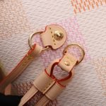 Louis Vuitton Neverfull MM - Image 6