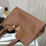 CELINE CABAS 16 IN SUPPLE SMOOTH CALFSKIN — Celine handbag detail view 6