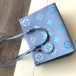 Louis Vuitton OnTheGo MM - Image 6