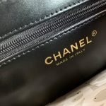 CHANEL KELLY BAG — Chanel handbag detail view 7