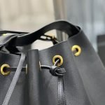 PARIS VII LARGE FLAT HOBO BAG IN SMOOTH LEATHER - Image 7