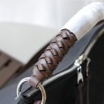 Louis Vuitton BEAUBOURG HOBO MM — Louis Vuitton handbag detail view 7