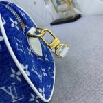 Louis Vuitton SPEEDY BANDOULIRE 20 — Louis Vuitton handbag detail view 7