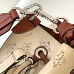 Louis Vuitton Muria — Louis Vuitton handbag detail view 7