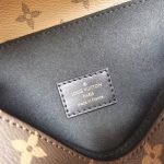 Louis Vuitton Pochette Métis - Image 7