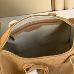 Louis Vuitton Speedy Soft 30 - Image 8