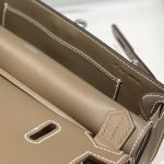 Hermes Jypsiere Mini — Hermès handbag detail view 8