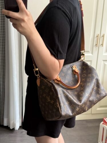 Louis Vuitton Speedy Bandoulière 35 photo review