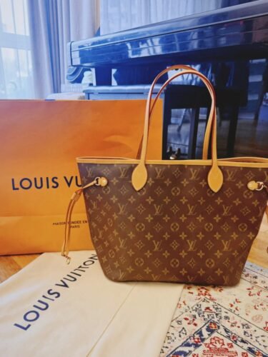 Louis Vuitton Neverfull MM photo review